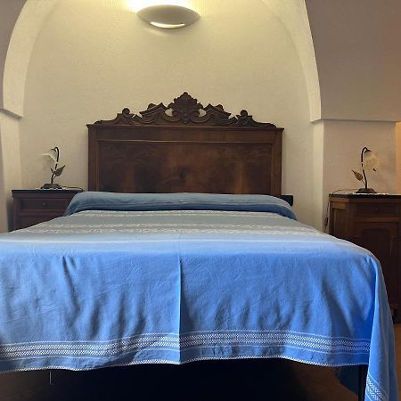 Bed & Breakfast L'Erica Finale Ligure Exterior foto